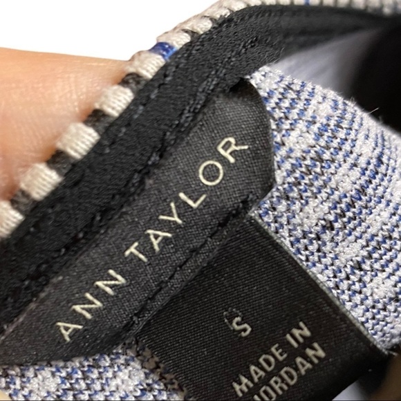 AnnTaylor Top Size S - Picture 9 of 10
